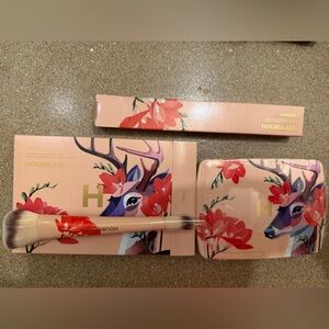 brand new Hourglass Ambient Lighting Edit Unlocked Palette and matching brush